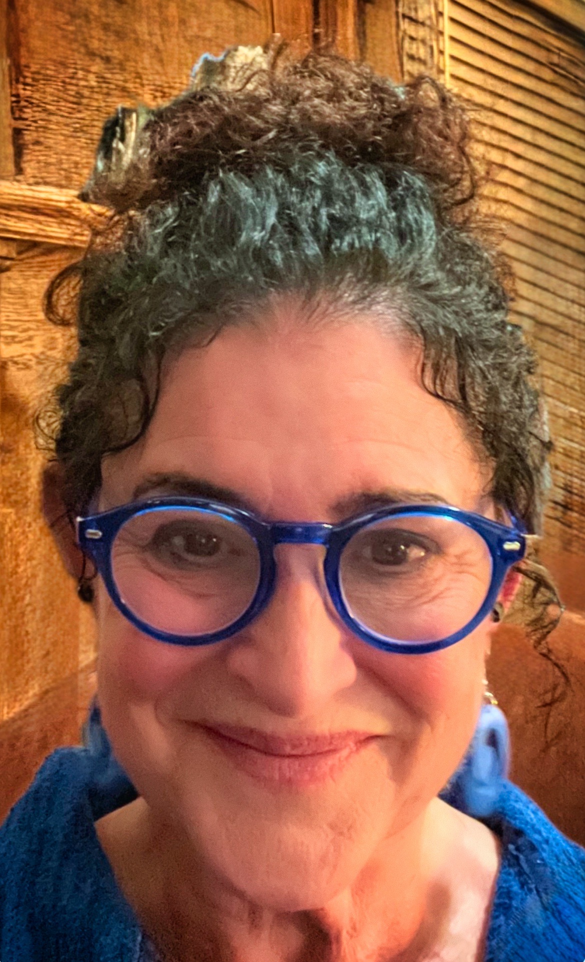 Poet Joan Kantor, headshot
